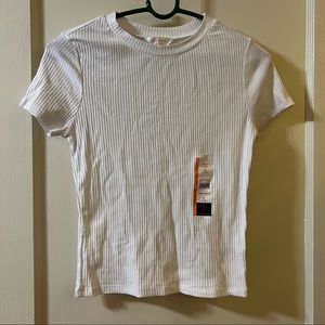 Brand: No Boundaries, Size: Medium, Color: White